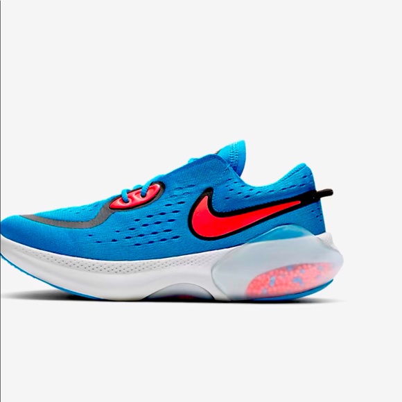 blue nike infant shoes